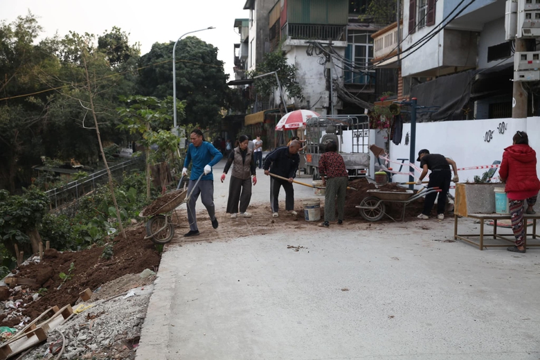 Yếu tố quan trọng nhất quyết định sự thành công của tuyến đường sinh thái là sự tham gia chủ động của cộng đồng địa phương trong việc chăm sóc và bảo vệ không gian này. Yếu tố quan trọng nhất quyết định sự thành công của tuyến đường sinh thái là sự tham gia chủ động của cộng đồng địa phương trong việc chăm sóc và bảo vệ không gian này.