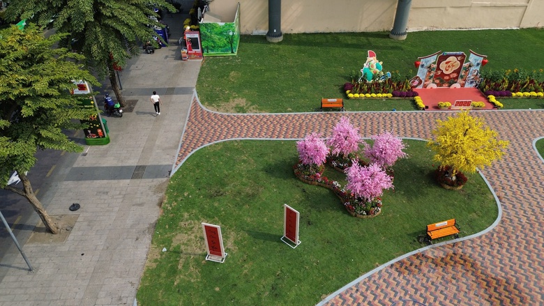 Nhiều khu đất vàng tại TP.HCM chuyển diện mạo từ "rào tôn" sang công viên- Ảnh 5. Nhiều khu đất vàng tại TP.HCM chuyển diện mạo từ "rào tôn" sang công viên- Ảnh 5.