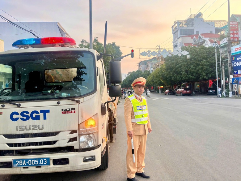 Ph&uacute; Thọ: 29 t&agrave;i xế bị tước giấy ph&eacute;p l&aacute;i xe dịp nghỉ tết Nguy&ecirc;n đ&aacute;n- Ảnh 13.