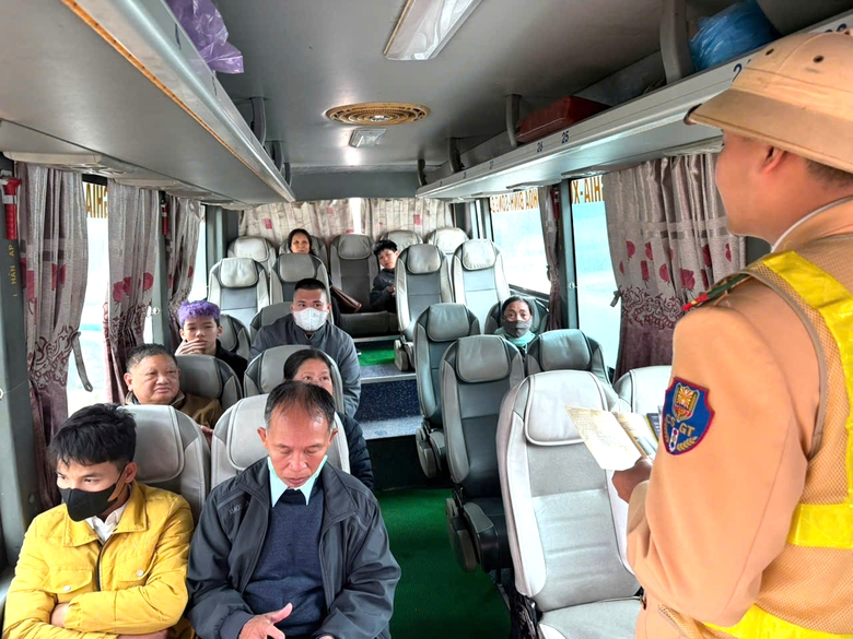 Ph&uacute; Thọ: 29 t&agrave;i xế bị tước giấy ph&eacute;p l&aacute;i xe dịp nghỉ tết Nguy&ecirc;n đ&aacute;n- Ảnh 8.