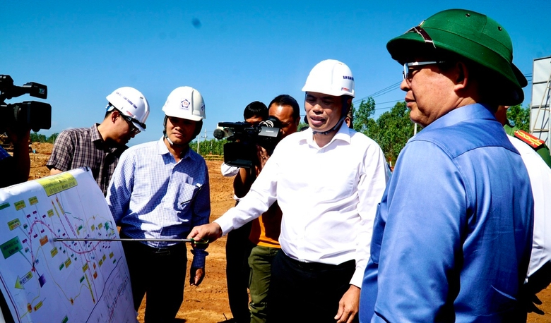 Ph&oacute; Thủ tướng Hồ Quốc Dũng: Tăng tốc GPMB cao tốc Quy Nhơn - Pleiku ngay sau Tết- Ảnh 4.
