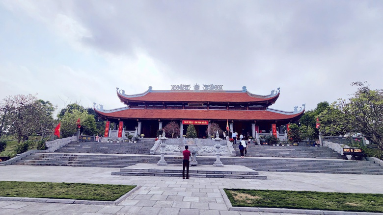 Đầu xuân thăm đền thờ Lý Thường Kiệt bên dòng sông Cầu lịch sử- Ảnh 10. Đầu xuân thăm đền thờ Lý Thường Kiệt bên dòng sông Cầu lịch sử- Ảnh 10.