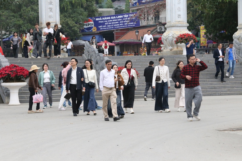 Sớm ho&agrave;n thiện hồ sơ kinh doanh xe điện tại khu di t&iacute;ch quốc gia T&acirc;y Thi&ecirc;n- Ảnh 1.