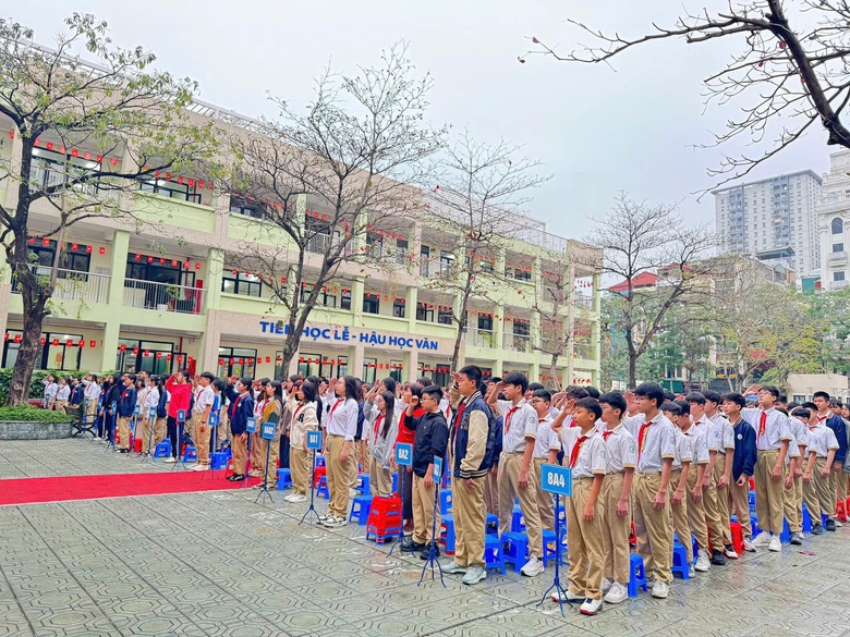 Hơn 2,3 triệu học sinh Hà Nội ổn định học tập ngay sau Tết- Ảnh 16. Hơn 2,3 triệu học sinh Hà Nội ổn định học tập ngay sau Tết- Ảnh 16.