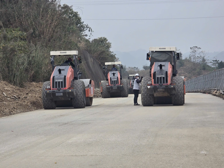Dự &aacute;n mở rộng cao tốc Nội B&agrave;i - L&agrave;o Cai: Tăng tốc sau Tết, c&aacute;n đ&iacute;ch cuối năm 2026- Ảnh 3.