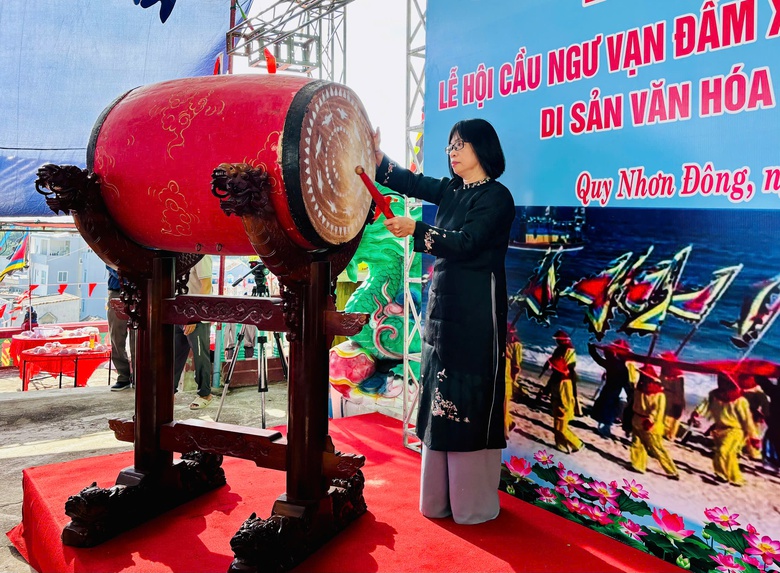 Gia Lai: G&igrave;n giữ hồn biển từ Lễ hội cầu ngư Vạn Đầm Xương L&yacute;- Ảnh 10.