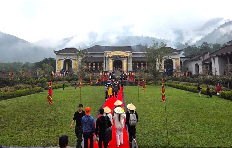 Y&ecirc;n Tử khai hội Xu&acirc;n 2026: Từ Di sản thế giới đến h&agrave;nh tr&igrave;nh lan tỏa gi&aacute; trị d&acirc;n tộc- Ảnh 1.