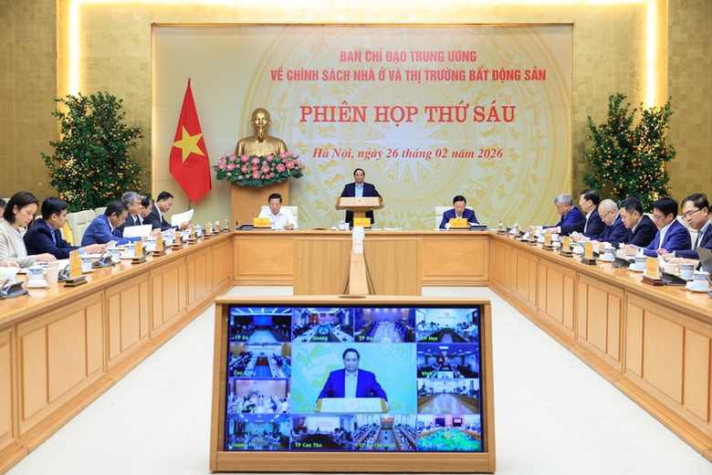 Thủ tướng: Xây dựng chính sách phát triển nhà ở cho người có thu nhập trung bình- Ảnh 1. Thủ tướng: Xây dựng chính sách phát triển nhà ở cho người có thu nhập trung bình- Ảnh 1.