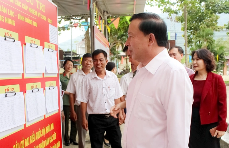 Hơn 4.500 cử tri ở TP.HCM bỏ phiếu bầu cử sớm- Ảnh 4.