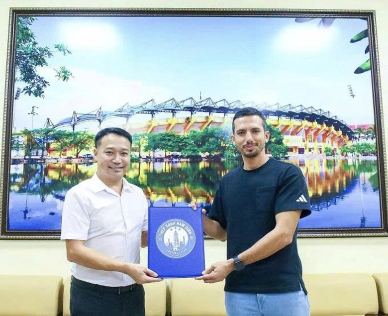 HLV Vũ Hồng Việt trở lại dẫn dắt CLB Nam Định- Ảnh 1.