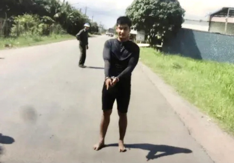 Xe chết m&aacute;y giữa đường, hai đối tượng cướp giật bị bắt sau khi chạy được khoảng 1km- Ảnh 1.