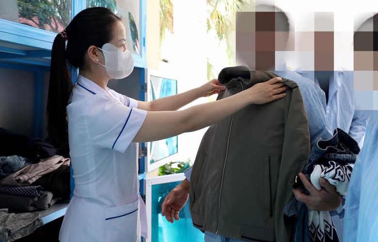 Chuyện ít biết về những "chiến sĩ áo trắng" thầm lặng nơi bệnh viện tâm thần- Ảnh 5. Chuyện ít biết về những "chiến sĩ áo trắng" thầm lặng nơi bệnh viện tâm thần- Ảnh 5.