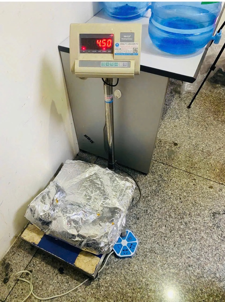 Bắt nữ hành khách mang 4,5kg ma túy quá cảnh qua sân bay Tân Sơn Nhất- Ảnh 1. Bắt nữ hành khách mang 4,5kg ma túy quá cảnh qua sân bay Tân Sơn Nhất- Ảnh 1.