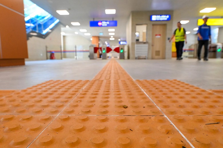 X&acirc;y dựng ti&ecirc;u chuẩn quốc gia về thiết kế đường sắt thuận tiện cho người khuyết tật- Ảnh 2.