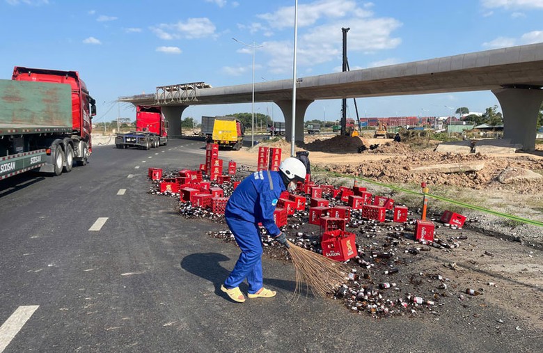 Hiện trường vụ việc. Hiện trường vụ việc.