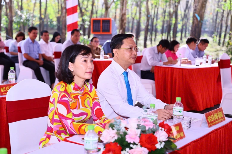 Đồng Nai triển khai dự &aacute;n x&acirc;y trường, khởi động khu chăn nu&ocirc;i- Ảnh 2.