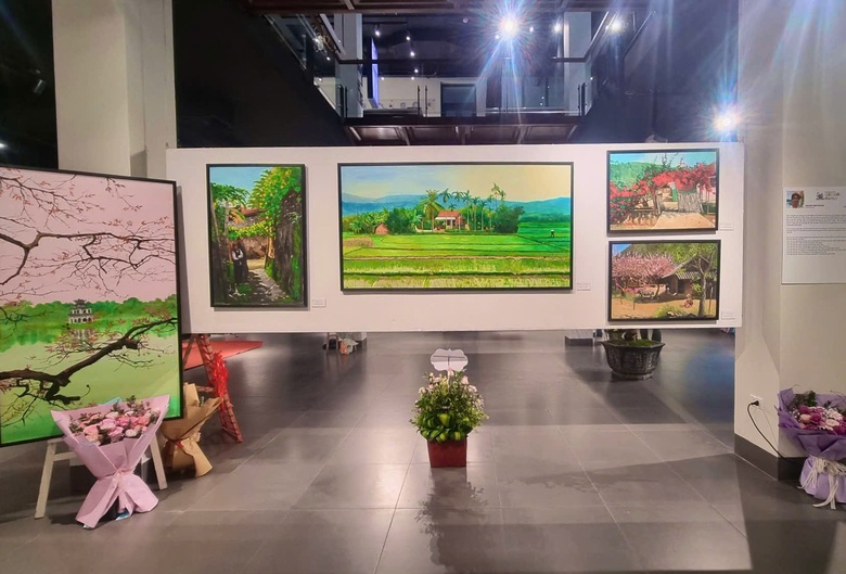 Khi hội họa "đánh thức" sắc Xuân- Ảnh 5. Khi hội họa "đánh thức" sắc Xuân- Ảnh 5.