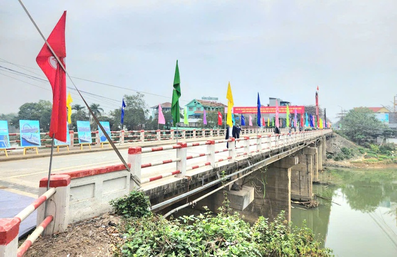 Thái Nguyên: Khởi công cầu Gia Bảy mới để chống lũ- Ảnh 7. Thái Nguyên: Khởi công cầu Gia Bảy mới để chống lũ- Ảnh 7.