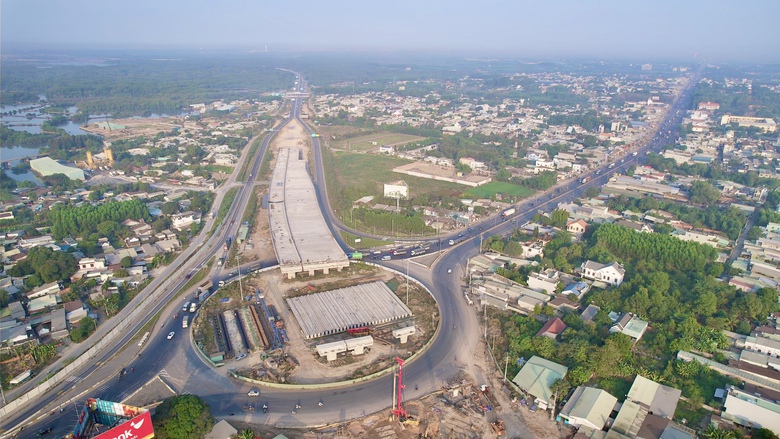 Dốc lực thi c&ocirc;ng n&uacute;t giao QL51 nối cao tốc Bến Lức - Long Th&agrave;nh v&agrave; Bi&ecirc;n H&ograve;a - Vũng T&agrave;u- Ảnh 1.