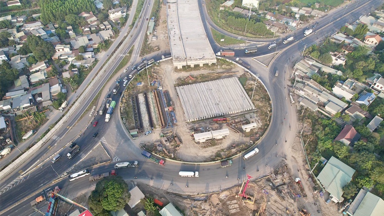 Dốc lực thi c&ocirc;ng n&uacute;t giao QL51 nối cao tốc Bến Lức - Long Th&agrave;nh v&agrave; Bi&ecirc;n H&ograve;a - Vũng T&agrave;u- Ảnh 7.
