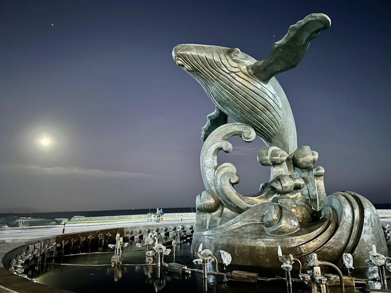 Cá Ông vươn mình - biểu tượng mới làm đẹp diện mạo phố biển Vũng Tàu- Ảnh 4. Cá Ông vươn mình - biểu tượng mới làm đẹp diện mạo phố biển Vũng Tàu- Ảnh 4.