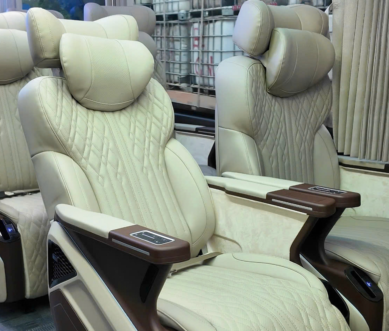 G8 Open Tour – 4 năm một hành trình đầy khát vọng về vận tải hành khách- Ảnh 3. G8 Open Tour – 4 năm một hành trình đầy khát vọng về vận tải hành khách- Ảnh 3.