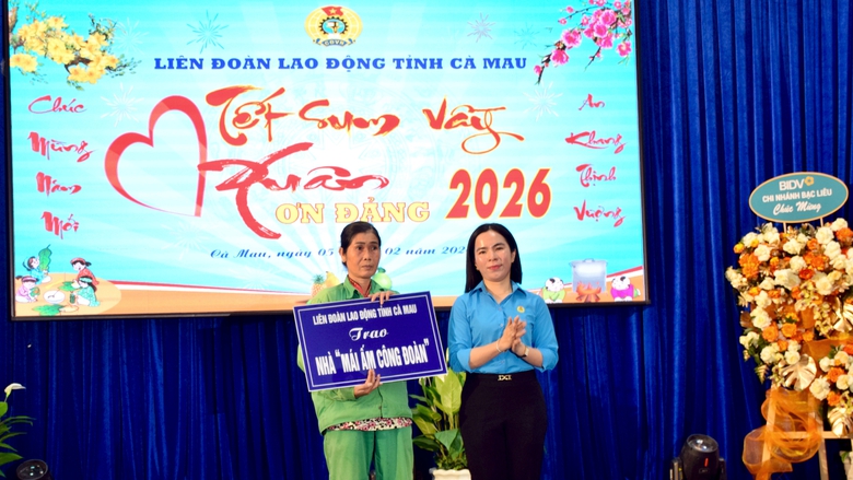 C&ocirc;ng đo&agrave;n C&agrave; Mau chăm lo Tết cho đo&agrave;n vi&ecirc;n, người lao động- Ảnh 4.