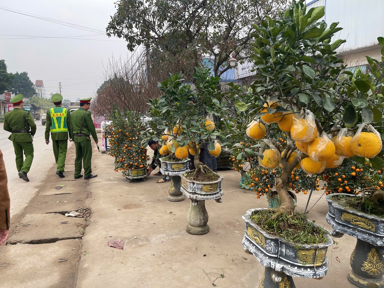 Ph&uacute; Thọ: Quyết liệt giải tỏa h&agrave;nh lang an to&agrave;n giao th&ocirc;ng- Ảnh 2.