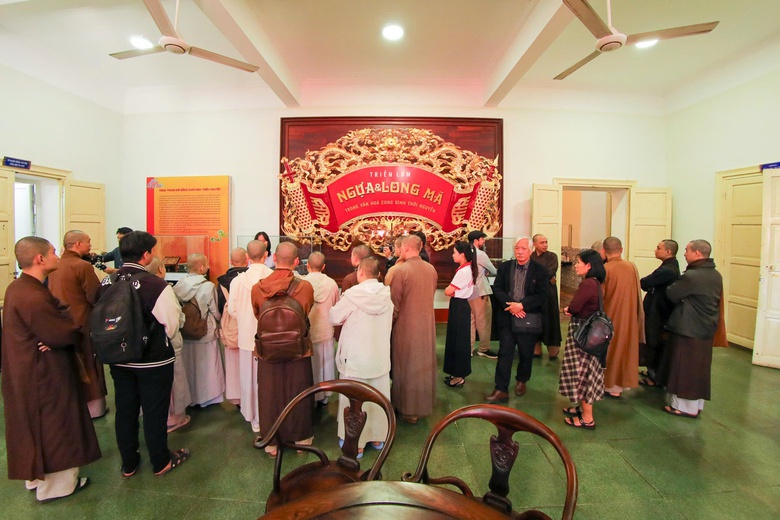 Huế: Triển lãm “ngựa và Long Mã trong văn hóa cung đình thời Nguyễn”- Ảnh 2. Huế: Triển lãm “ngựa và Long Mã trong văn hóa cung đình thời Nguyễn”- Ảnh 2.