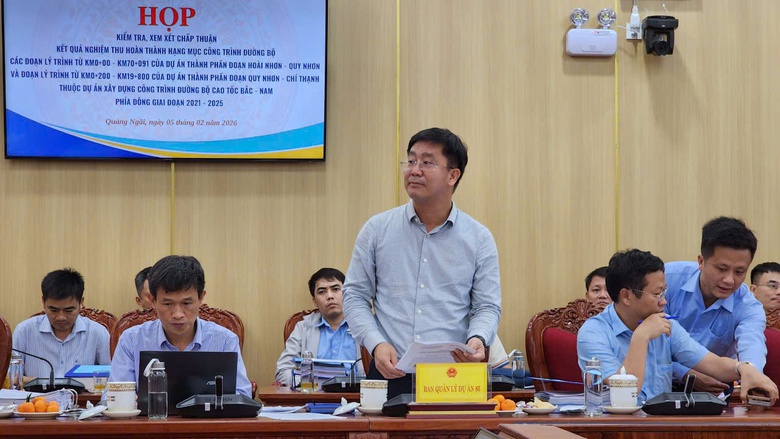 Thứ trưởng Nguyễn Việt H&ugrave;ng: Sẵn s&agrave;ng khai th&aacute;c 90km cao tốc qua miền Trung trước Tết- Ảnh 3.