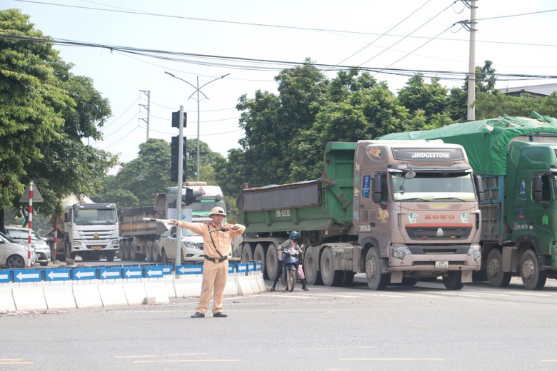 Thái Nguyên tìm lời giải cho bài toán ùn tắc đô thị- Ảnh 3. Thái Nguyên tìm lời giải cho bài toán ùn tắc đô thị- Ảnh 3.