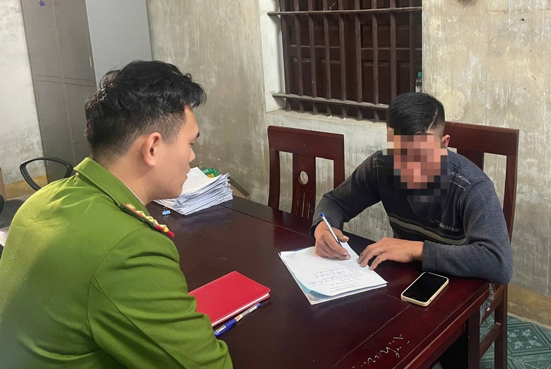 Nghệ An: Xử l&yacute; người b&igrave;nh luận x&uacute;c phạm chiến sĩ CSGT Th&aacute;i Nguy&ecirc;n hy sinh khi l&agrave;m nhiệm vụ- Ảnh 1.