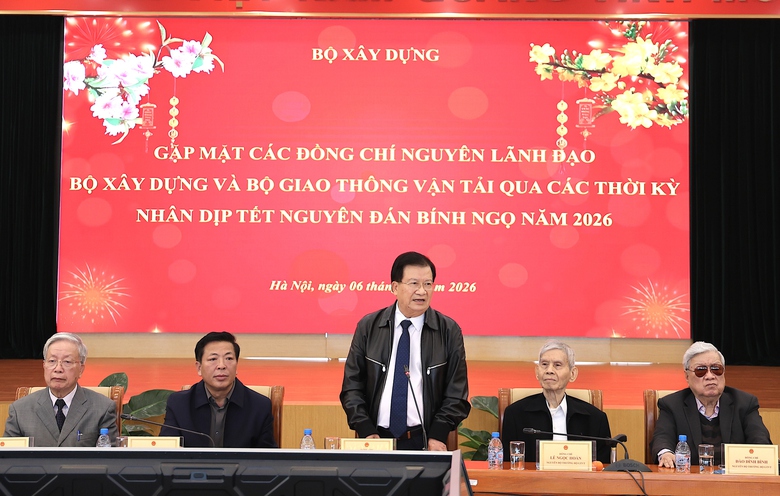 Bộ trưởng Bộ X&acirc;y dựng gặp mặt, ch&uacute;c Tết l&atilde;nh đạo c&aacute;c thời kỳ nh&acirc;n dịp Xu&acirc;n B&iacute;nh Ngọ 2026- Ảnh 3.