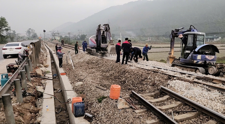 Đường sắt Nghệ Tĩnh: Một năm bứt ph&aacute; doanh thu, tạo đ&agrave; bước v&agrave;o giai đoạn mới- Ảnh 1.