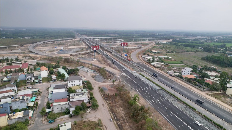 Rà soát phương án tổ chức giao thông cao tốc Biên Hòa - Vũng Tàu trước ngày khai thác tạm- Ảnh 1. Rà soát phương án tổ chức giao thông cao tốc Biên Hòa - Vũng Tàu trước ngày khai thác tạm- Ảnh 1.
