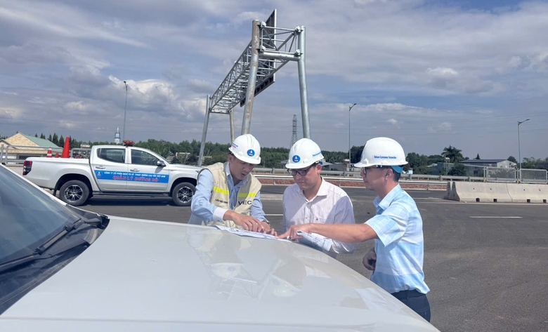 Rà soát phương án tổ chức giao thông cao tốc Biên Hòa - Vũng Tàu trước ngày khai thác tạm- Ảnh 2. Rà soát phương án tổ chức giao thông cao tốc Biên Hòa - Vũng Tàu trước ngày khai thác tạm- Ảnh 2.