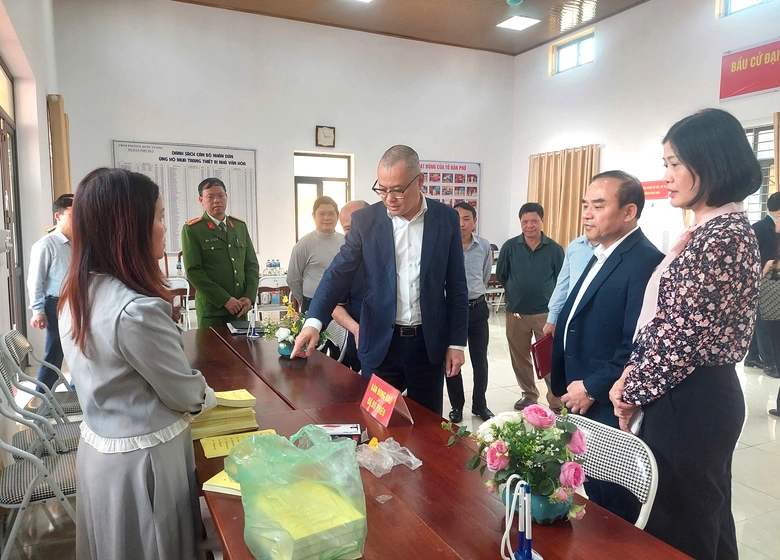 Ph&uacute; Thọ tăng cường kiểm tra c&ocirc;ng t&aacute;c chuẩn bị bầu cử Quốc hội v&agrave; HĐND c&aacute;c cấp- Ảnh 1.