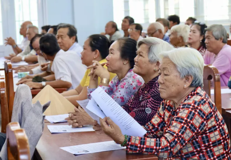 Ứng vi&ecirc;n ĐBQH, HĐND TP.HCM tiếp x&uacute;c cử tri: Nhiều kiến nghị về hạ tầng, đất đai v&agrave; an sinh- Ảnh 3.