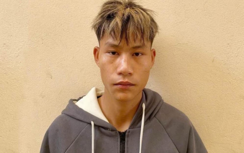 Sơn La: Khởi tố đối tượng n&eacute;m đ&aacute; vỡ k&iacute;nh xe &ocirc; t&ocirc; - Ảnh 1.