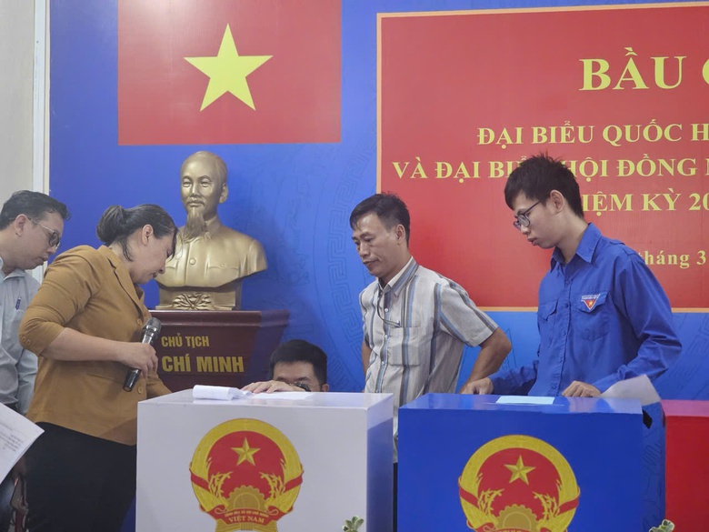 C&ocirc;ng an TP.HCM l&ecirc;n phương &aacute;n bảo đảm an to&agrave;n ng&agrave;y bầu cử- Ảnh 1.