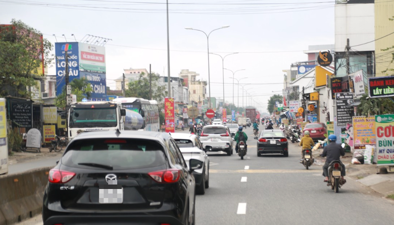 Cử tri kiến nghị nâng cấp quốc lộ 14D, Bộ Xây dựng đề nghị Đà Nẵng bố trí vốn- Ảnh 2. Cử tri kiến nghị nâng cấp quốc lộ 14D, Bộ Xây dựng đề nghị Đà Nẵng bố trí vốn- Ảnh 2.