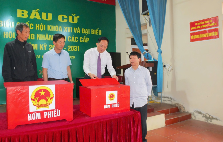 C&aacute;c địa phương sẵn s&agrave;ng cho "Ng&agrave;y hội non s&ocirc;ng" - Ảnh 2.
