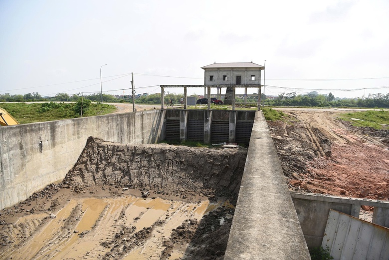 Trạm bơm trăm tỷ đồng thi c&ocirc;ng gần một thập kỷ ở Bắc Ninh bao giờ về đ&iacute;ch?- Ảnh 19.