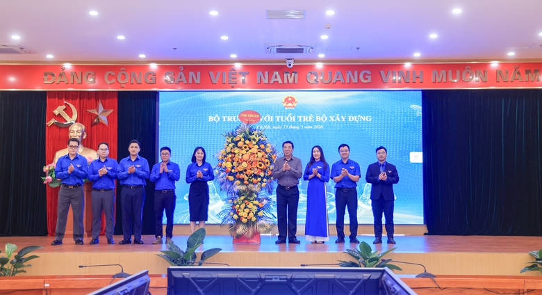 Bộ trưởng Trần Hồng Minh: Tuổi trẻ Xây dựng giữ vững "tâm trong, trí sáng, hoài bão lớn"- Ảnh 9. Bộ trưởng Trần Hồng Minh: Tuổi trẻ Xây dựng giữ vững "tâm trong, trí sáng, hoài bão lớn"- Ảnh 9.