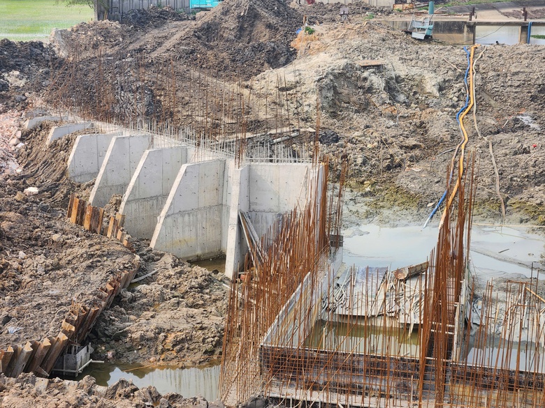 Trạm bơm trăm tỷ đồng thi c&ocirc;ng gần một thập kỷ ở Bắc Ninh bao giờ về đ&iacute;ch?- Ảnh 10.