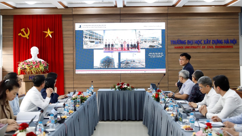 H&agrave; Nội đặt h&agrave;ng nghi&ecirc;n cứu khoa học để giải b&agrave;i to&aacute;n đ&ocirc; thị- Ảnh 3.