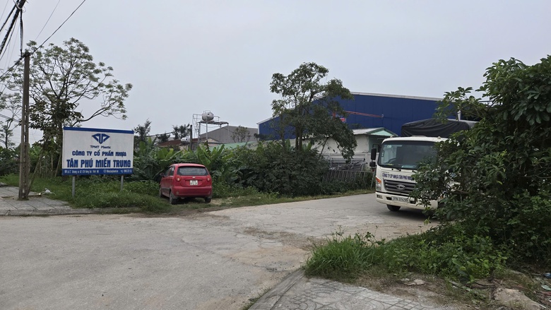 Nghệ An gỡ “nút thắt” để thúc đẩy phát triển các cụm công nghiệp- Ảnh 4. Nghệ An gỡ “nút thắt” để thúc đẩy phát triển các cụm công nghiệp- Ảnh 4.