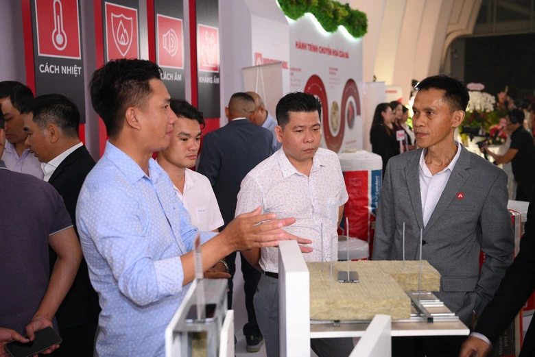 ROCKWOOL ch&iacute;nh thức ra mắt tại Việt Nam: Đột ph&aacute; giải ph&aacute;p c&aacute;ch nhiệt, c&aacute;ch &acirc;m, chống ch&aacute;y- Ảnh 1.