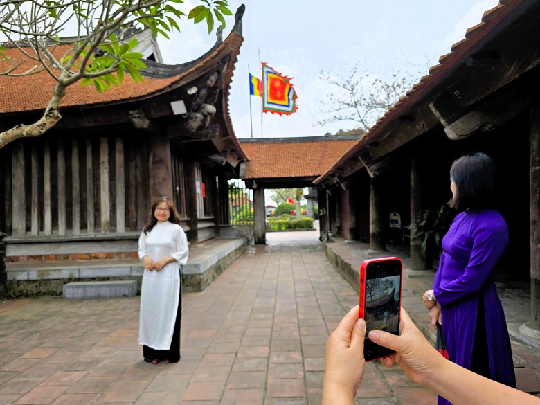 Chùa Keo (Hưng Yên): Công trình kiến trúc gỗ cổ với không gian “chùa - đình - đền” độc đáo- Ảnh 35. Chùa Keo (Hưng Yên): Công trình kiến trúc gỗ cổ với không gian “chùa - đình - đền” độc đáo- Ảnh 35.