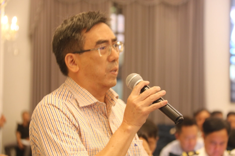 Thứ trưởng Nguyễn Xuân Sang: Không tăng giá dịch vụ hàng hải, ưu tiên tàu chở xăng dầu- Ảnh 4. Thứ trưởng Nguyễn Xuân Sang: Không tăng giá dịch vụ hàng hải, ưu tiên tàu chở xăng dầu- Ảnh 4.